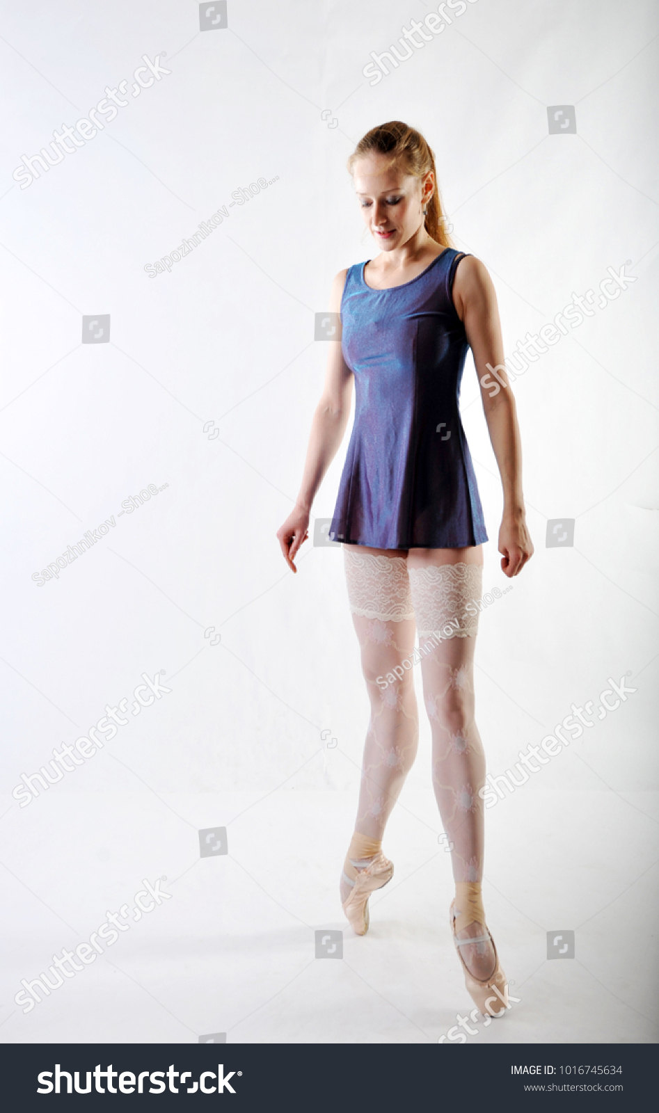 Lederen landsby Bliv såret Ballerina Stockings Stock Photo (Edit Now) 1016745634