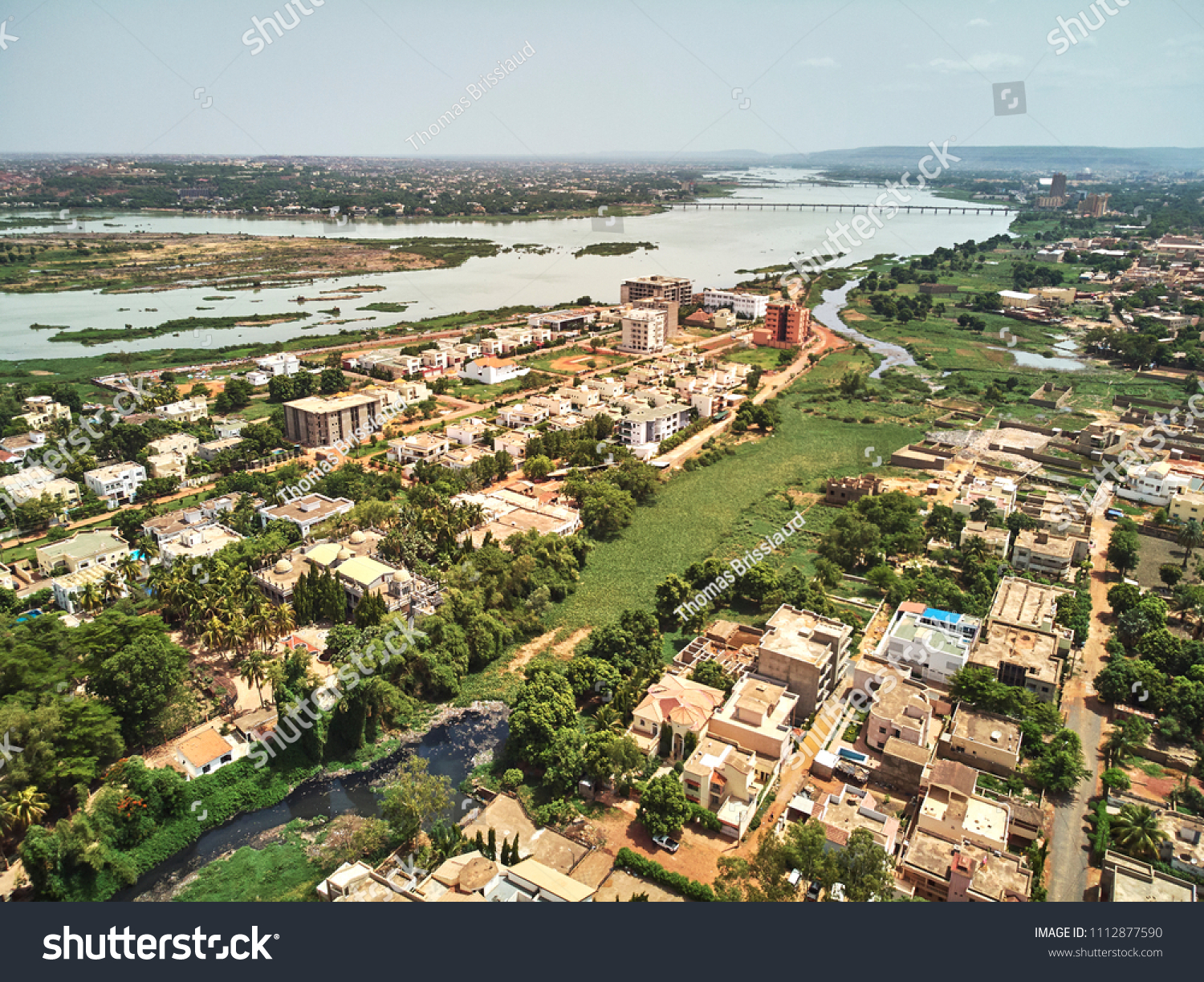 Trova immagini stock HD a tema Bamako Capital Largest City Mali Population e milioni di altre foto, illustrazioni e contenuti vettoriali stock royalty free nella vasta raccolta di Shutterstock. Migliaia di nuove immagini di alta qualità aggiunte ogni giorno.