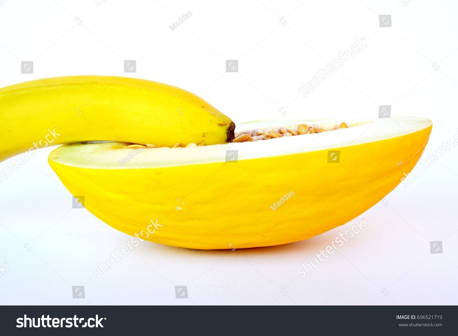 Adult threesome swindon Banana peel vagina