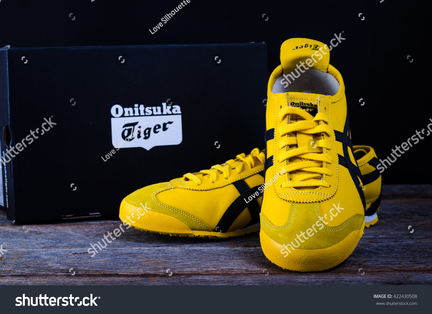 onitsuka tiger made in thailand