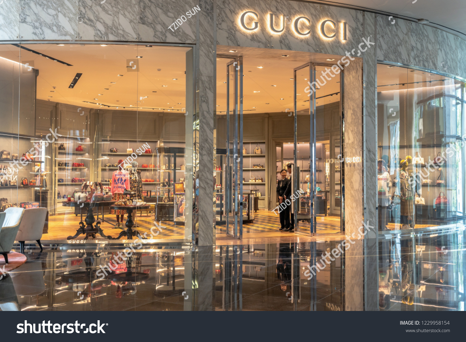 Bangkok Thailand November 2018 Gucci Stores Stock Now) 1229958154
