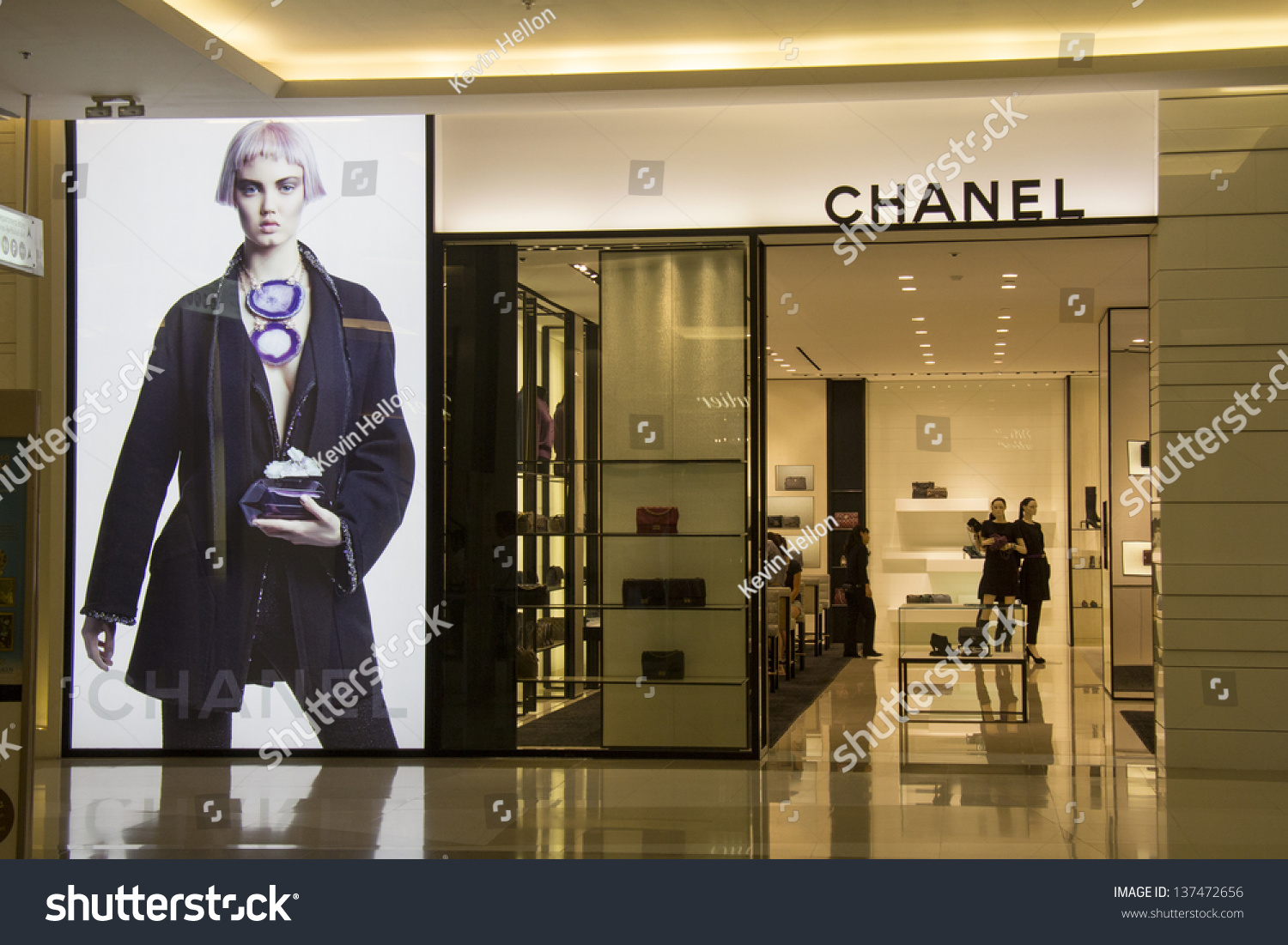 Bangkok Thailand Oct 11th Chanel Store Stock Photo 137472656 - Shutterstock