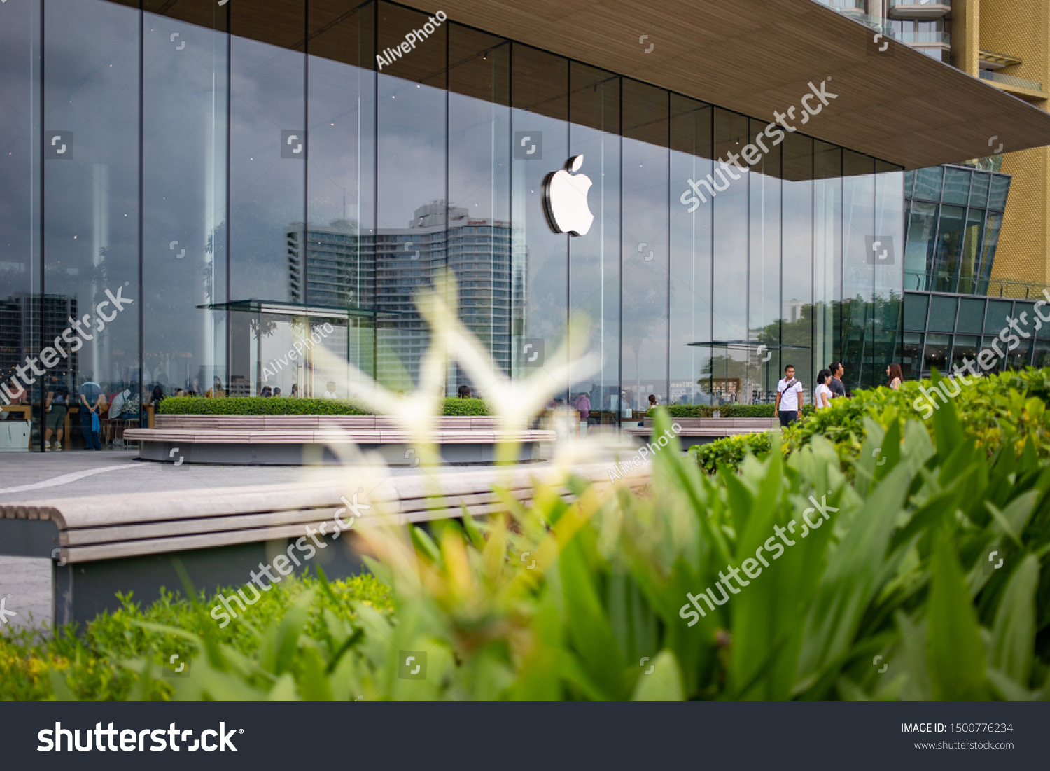 Bangkok Thailand Sep 8 2019 Apple Stock Photo Edit Now 1500776234