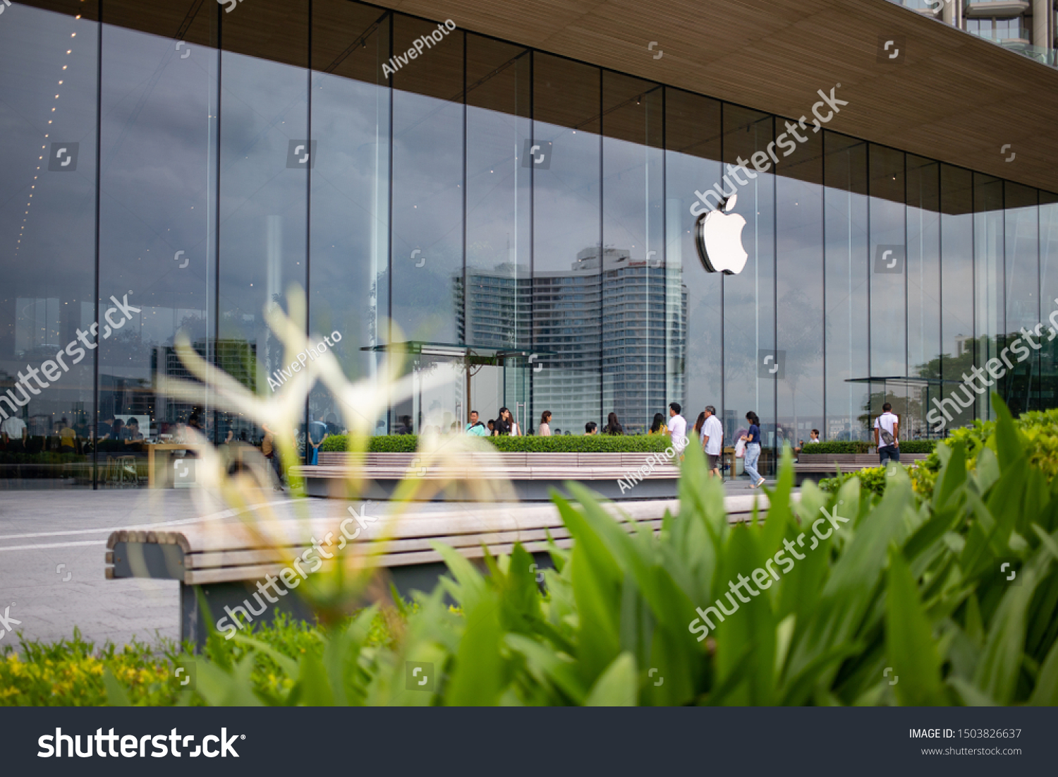 Bangkok Thailand Sep 8 2019 Apple Stock Photo Edit Now 1503826637