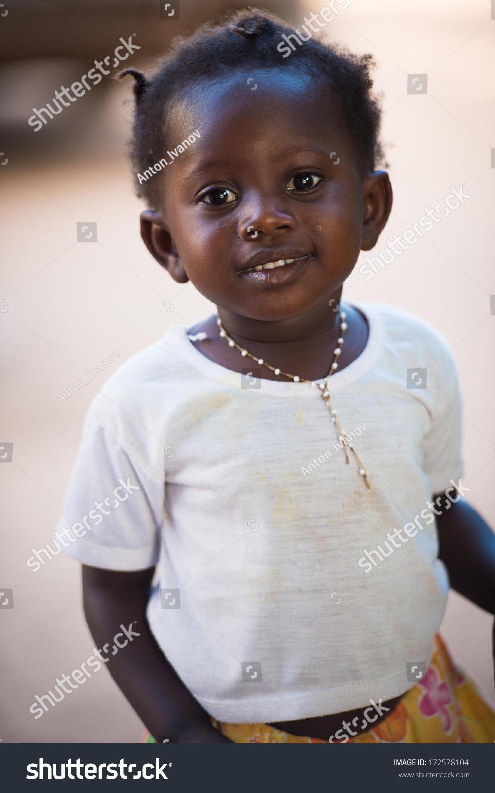 Banjul Gambia Mar 14 2013 Unidentified Stock Photo 172578104 - Shutterstock