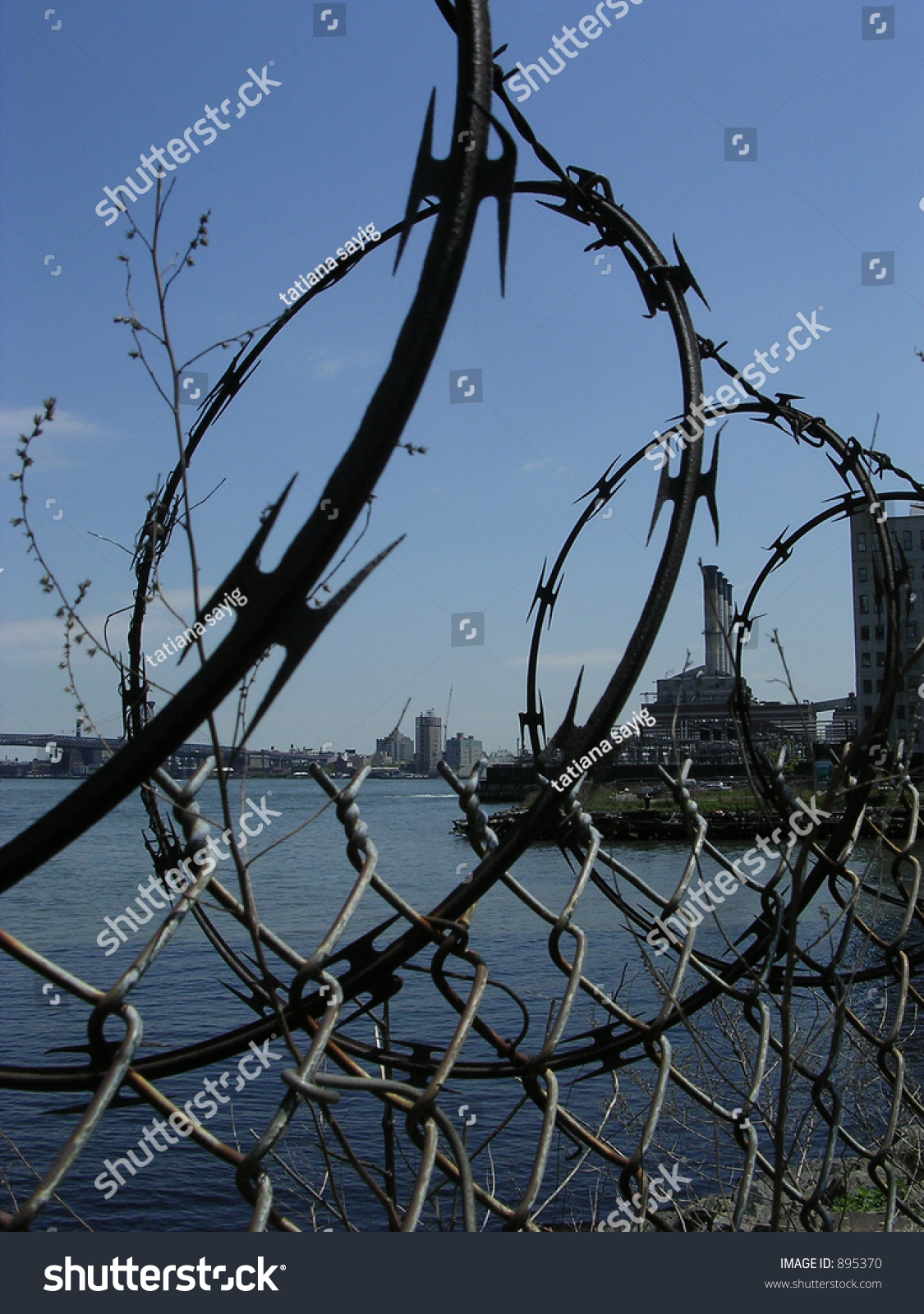 barbed wire nyc