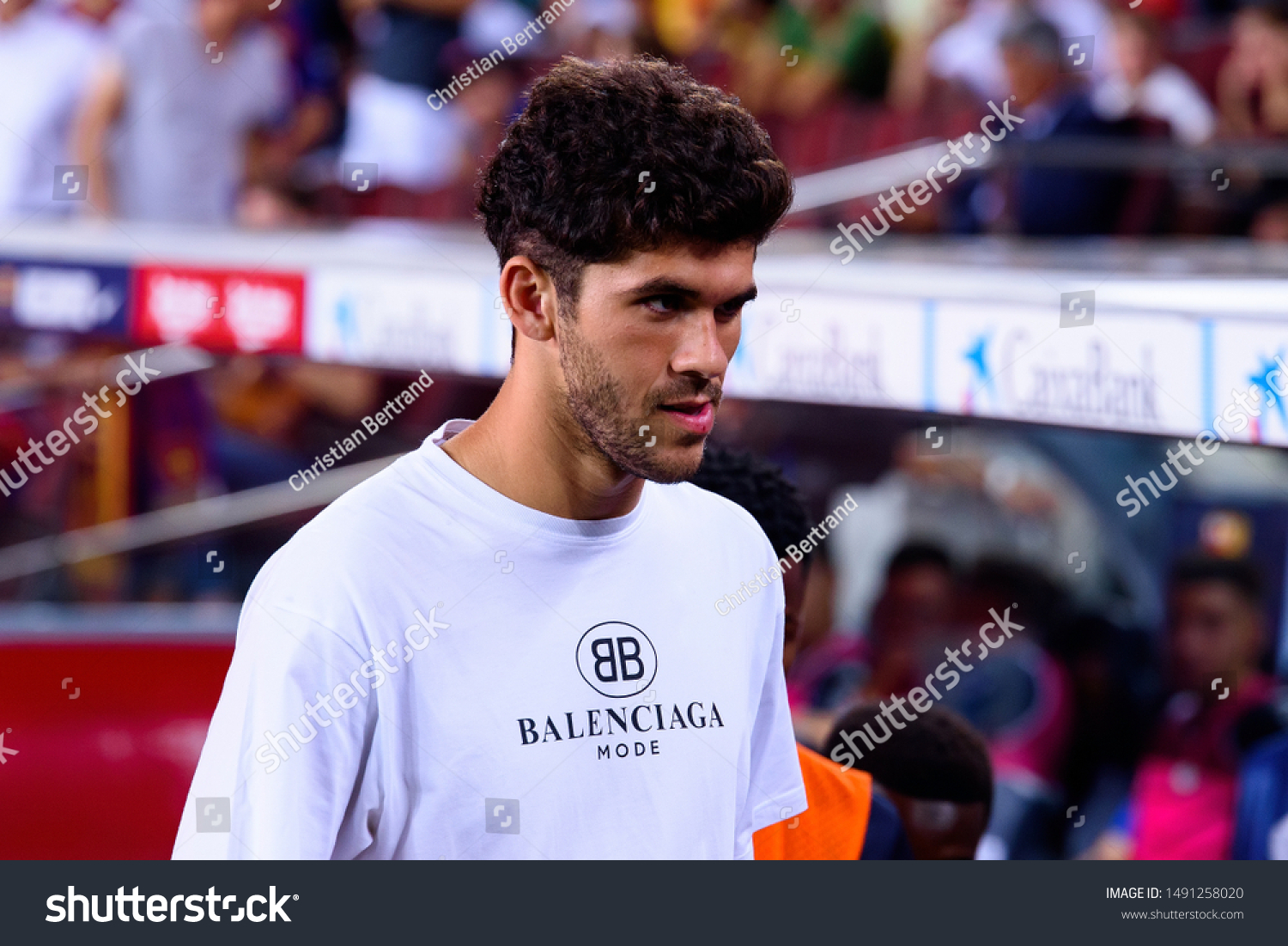 pics Carles Ale?? shutterstock