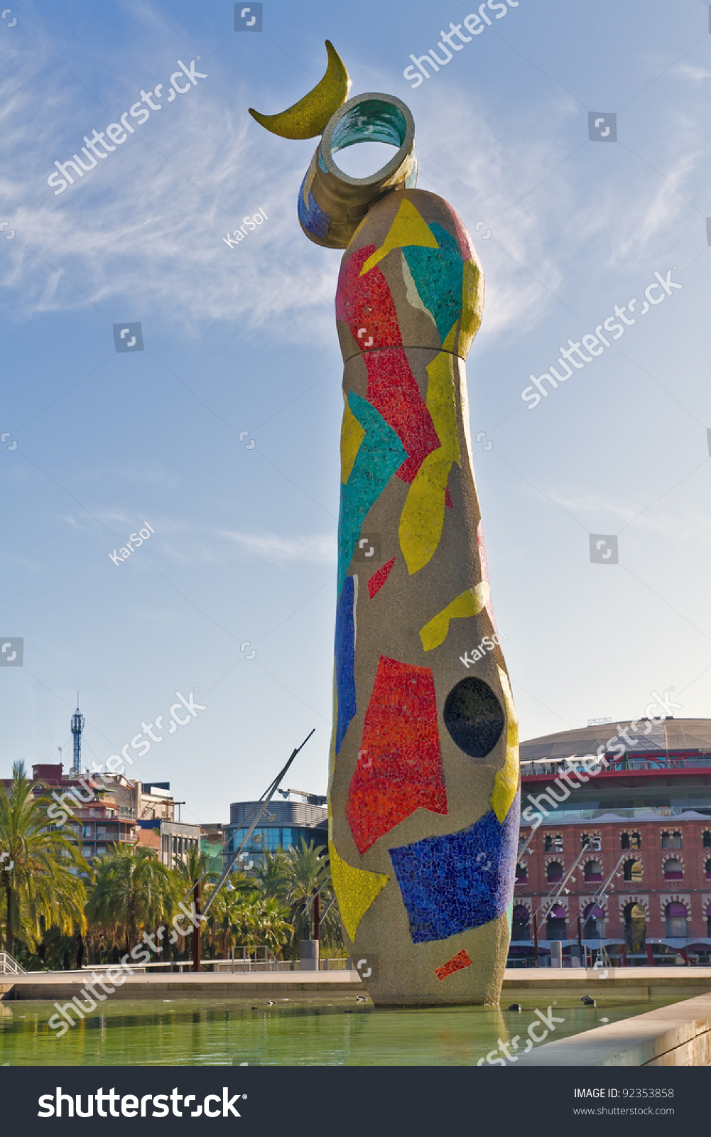 Barcelona January 8 Statue Woman Bird Stock Photo 92353858 - Shutterstock