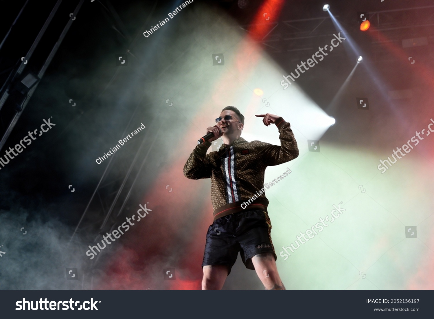 16,486 Rap singer Images, Stock Photos & Vectors | Shutterstock