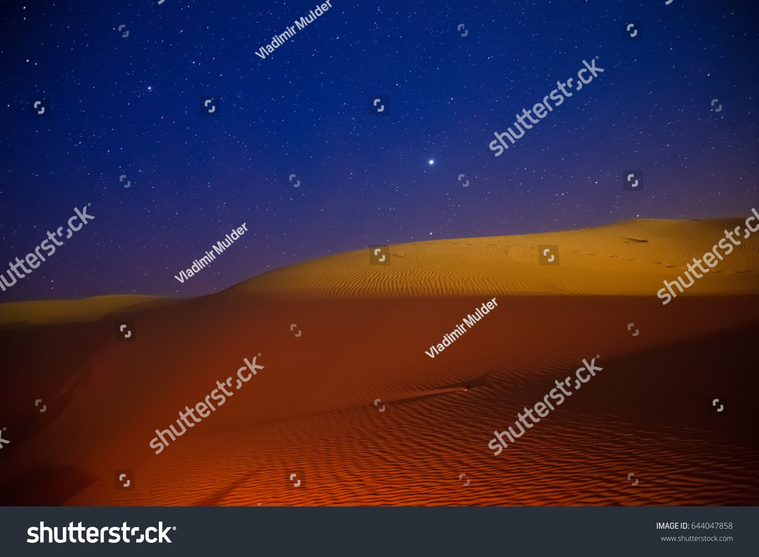 Barkhan Dune Starry Night Desert Kazakhstan Stock Photo 644047858 ...