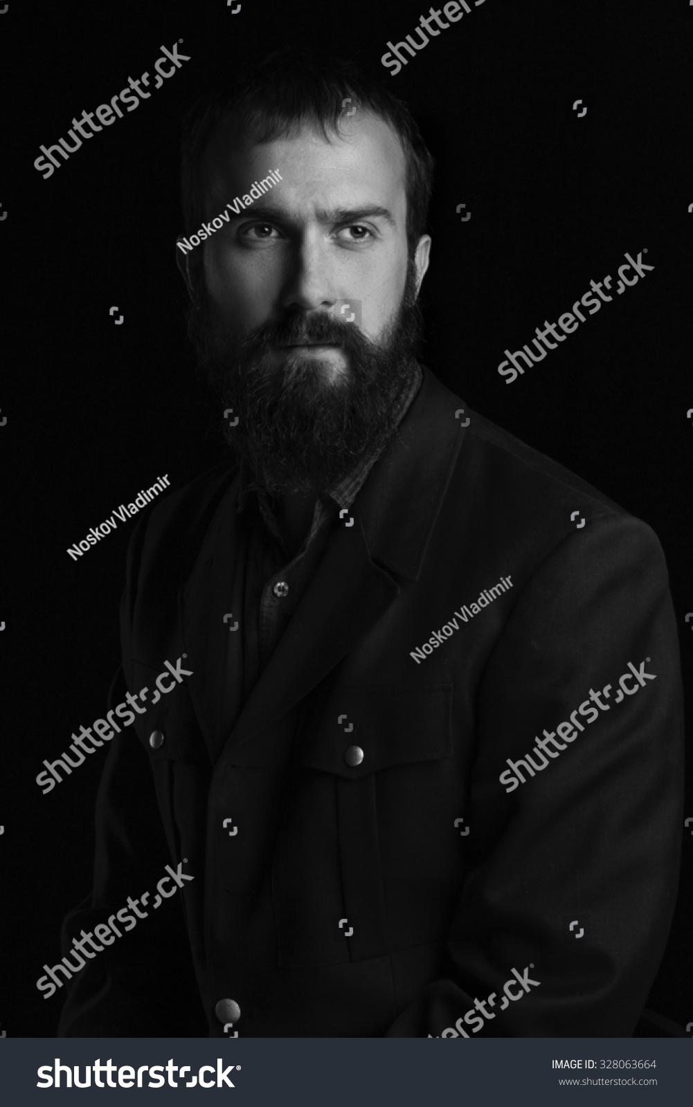 Bearded Man Stock Photo 328063664 : Shutterstock