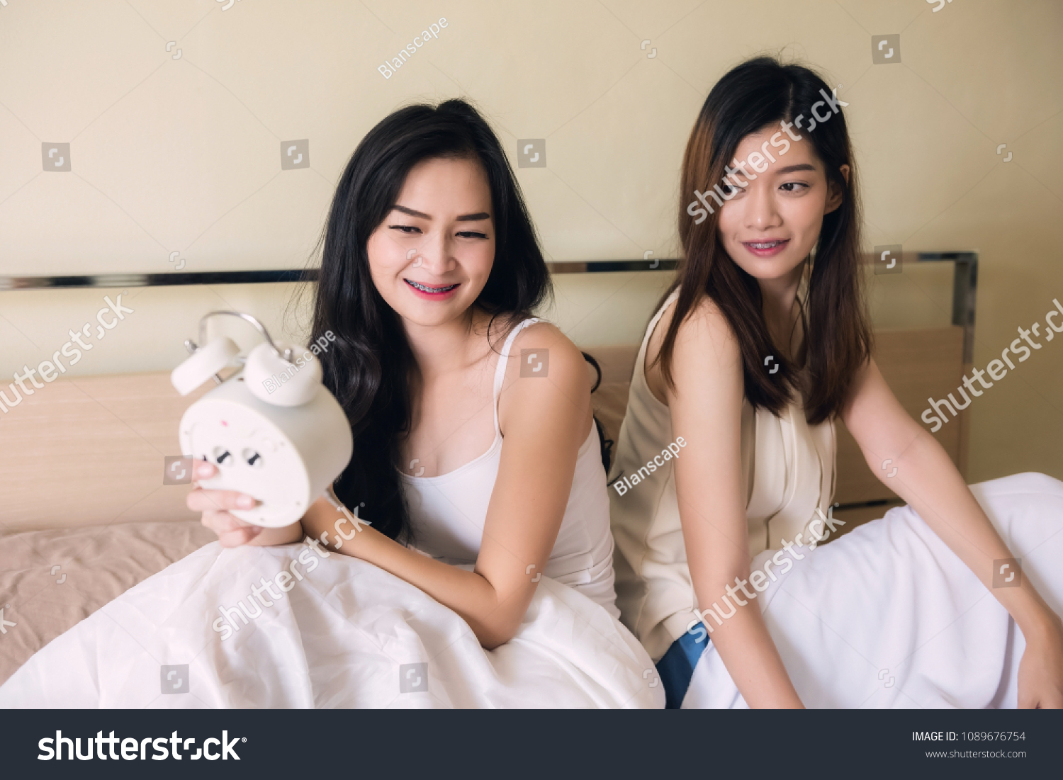 Japanese Lesbian Pic