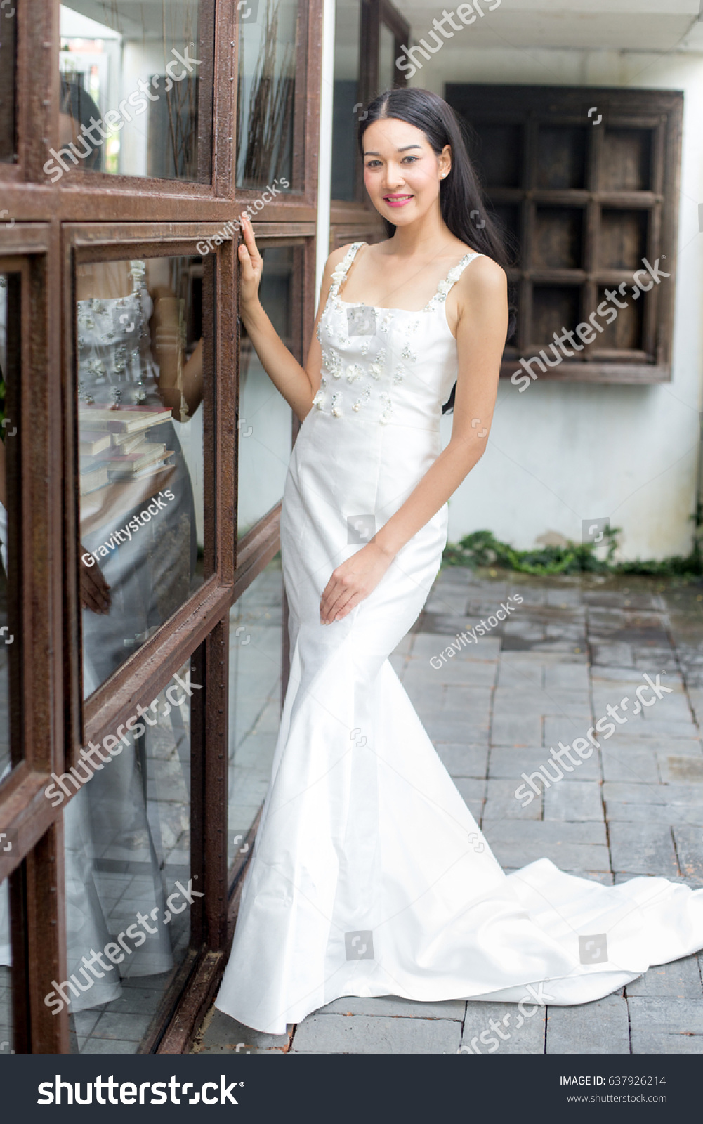 wedding dress asian