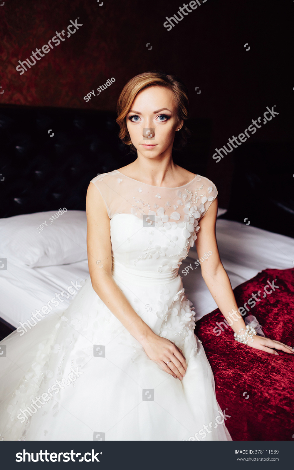Spy Wedding Dresses