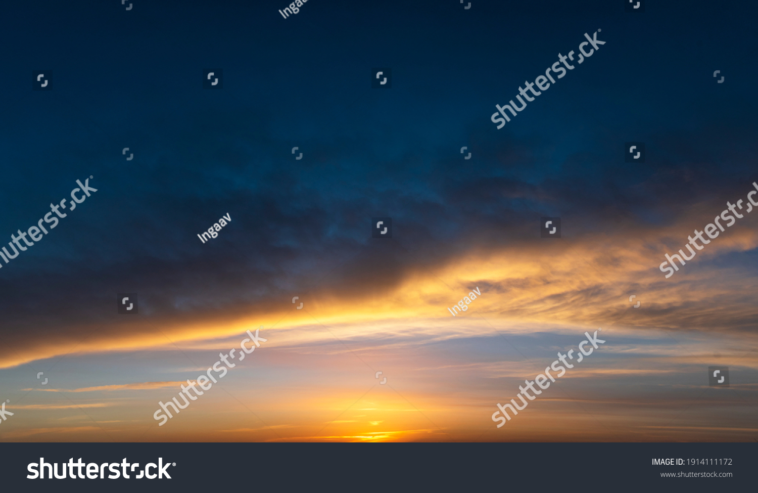 夜明け Images, Stock Photos & Vectors | Shutterstock