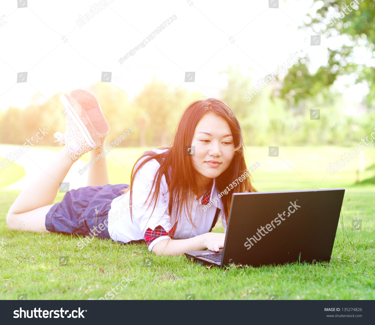 Beautiful Chinese Girl On Lawn Outside库存照片135274826 Shutterstock