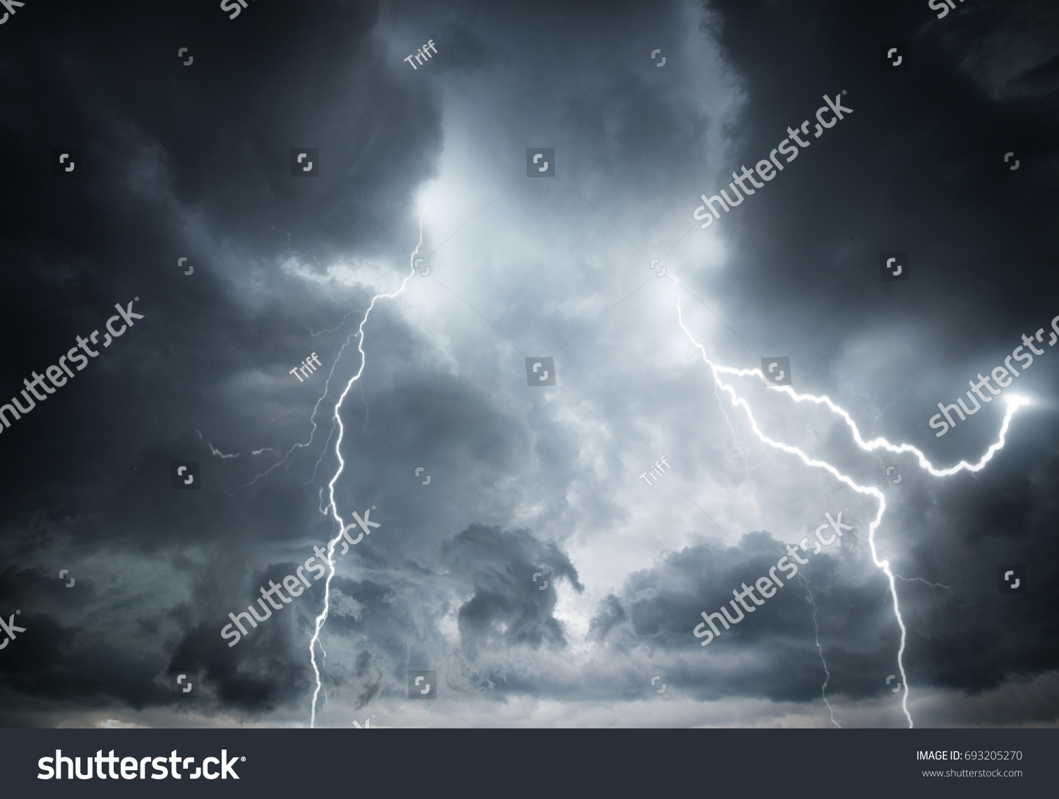 62,145 Dark horror sky Images, Stock Photos & Vectors | Shutterstock