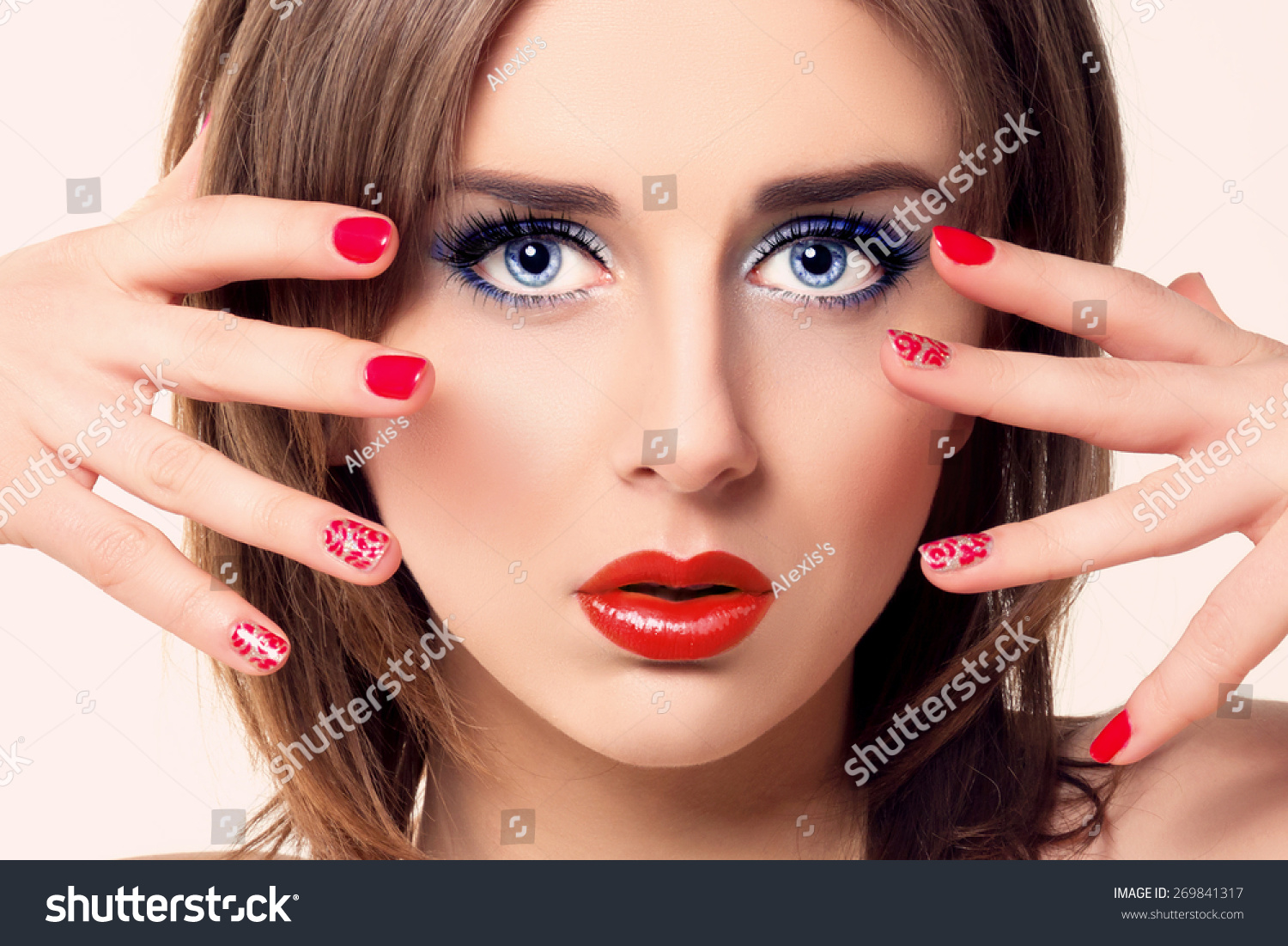 BEAUTY GIRL FINGERS