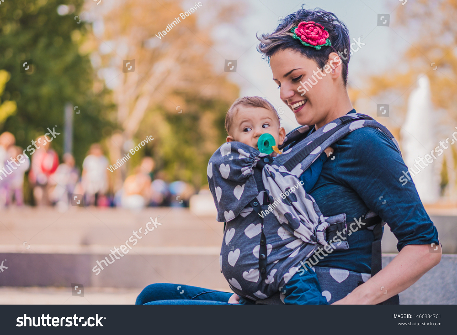 beautiful baby carrier