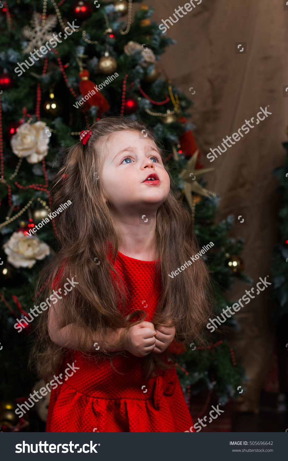 Beautiful Little Girl Stares She Meets Stock Photo 505696642 