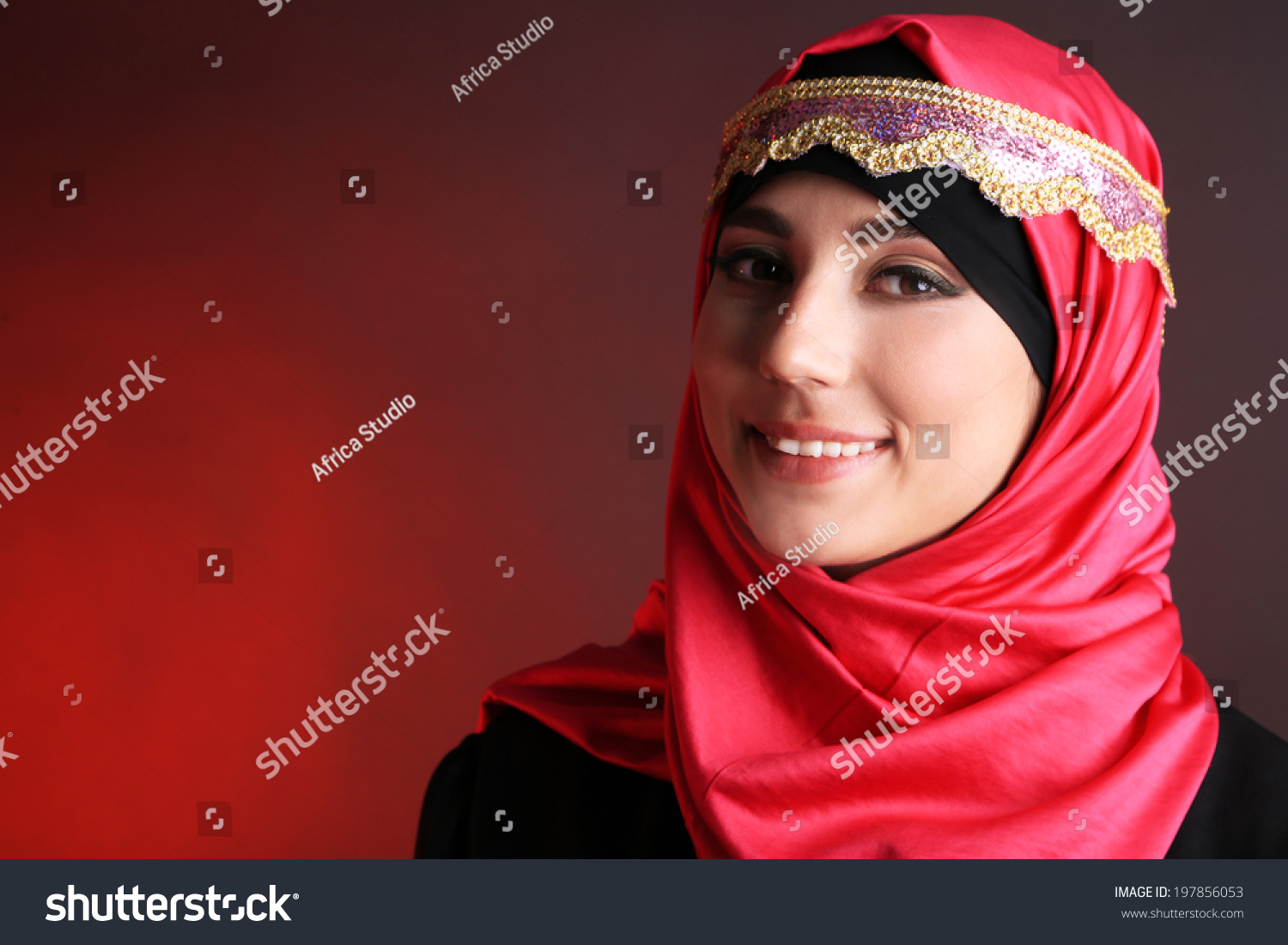 Dark Arab Women Pics 100