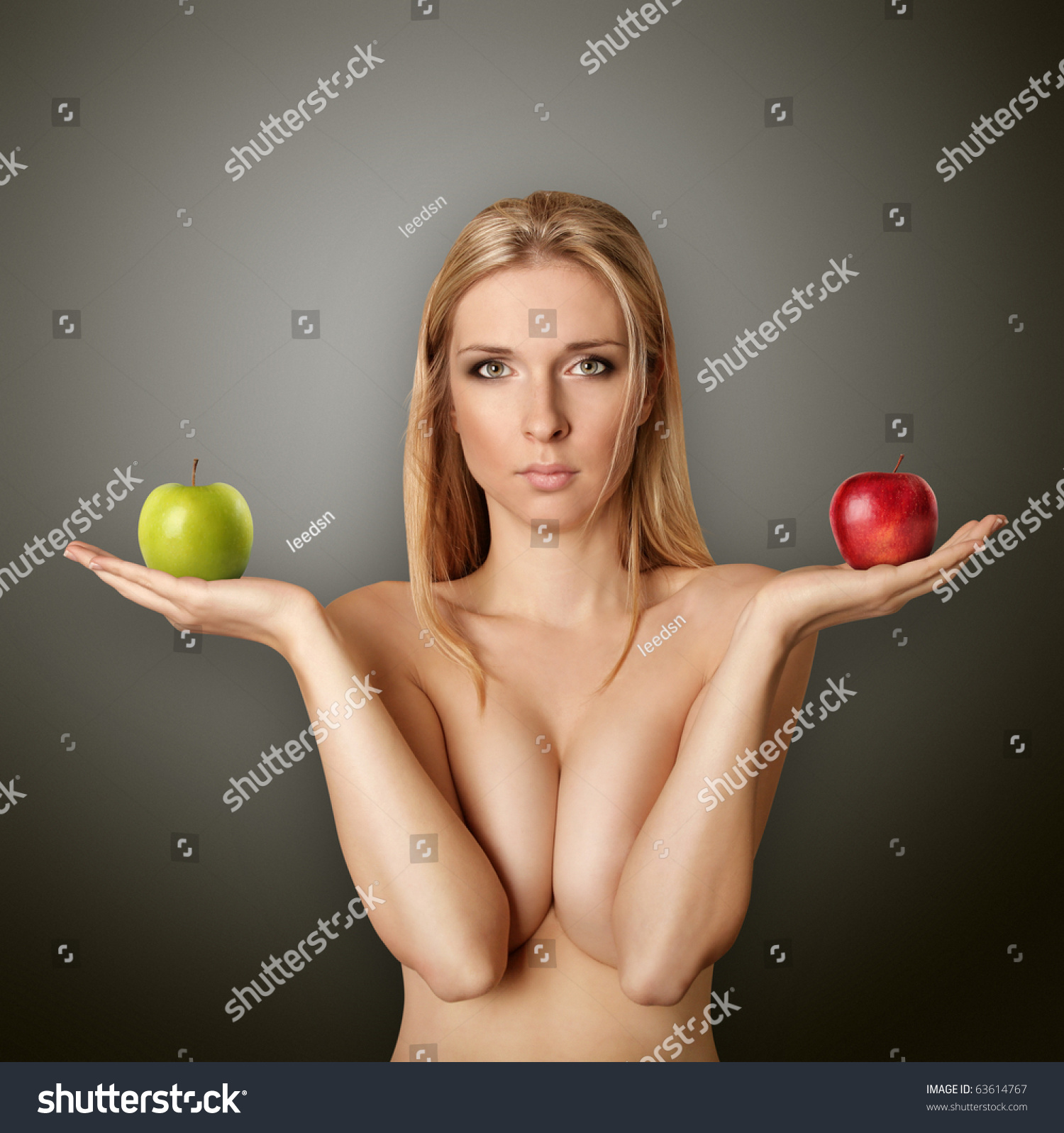 Apple - nude photos