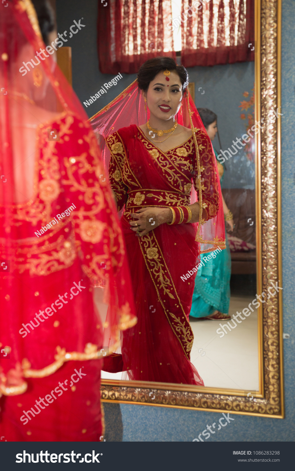 Beautiful Nepali Bride Wedding Dress ...