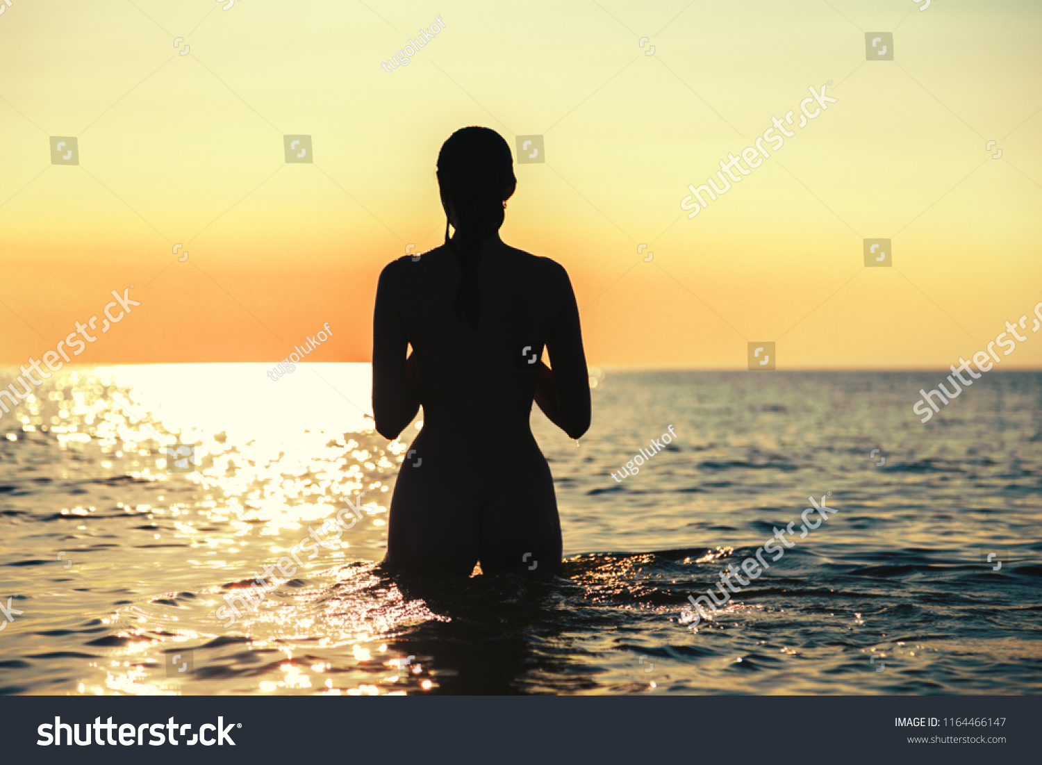 Beautiful Nude Woman Stand Calm Tropical Foto Stock Shutterstock