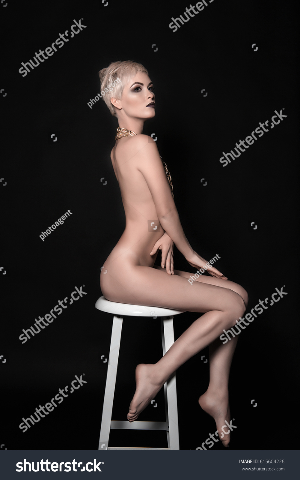 girl long legs naked video gallerie photo
