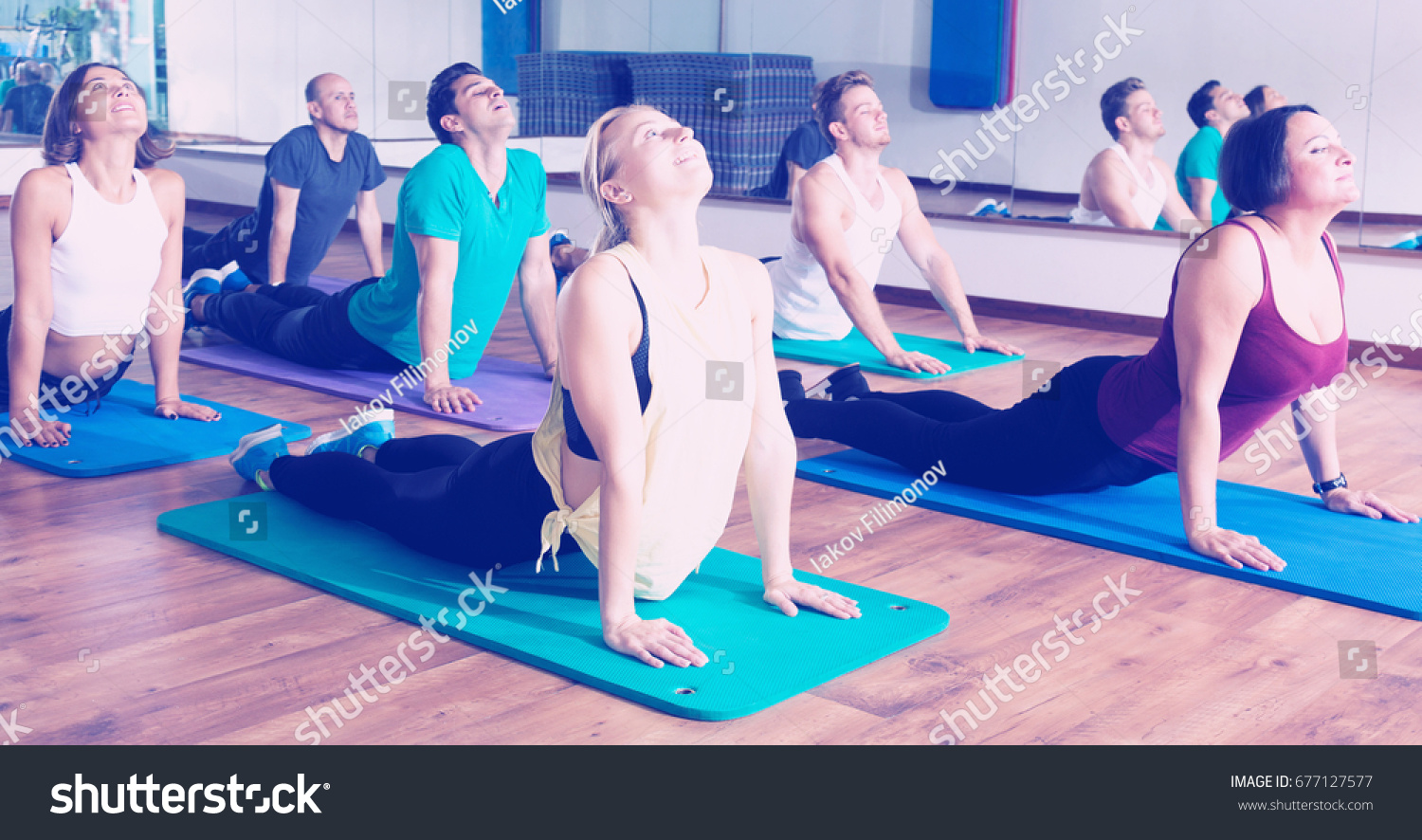 Photo Position Yoga ... Beautiful New People Studying Stock