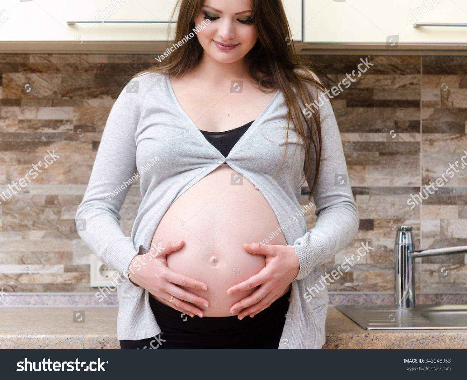 Pregnant Women Nude Pic