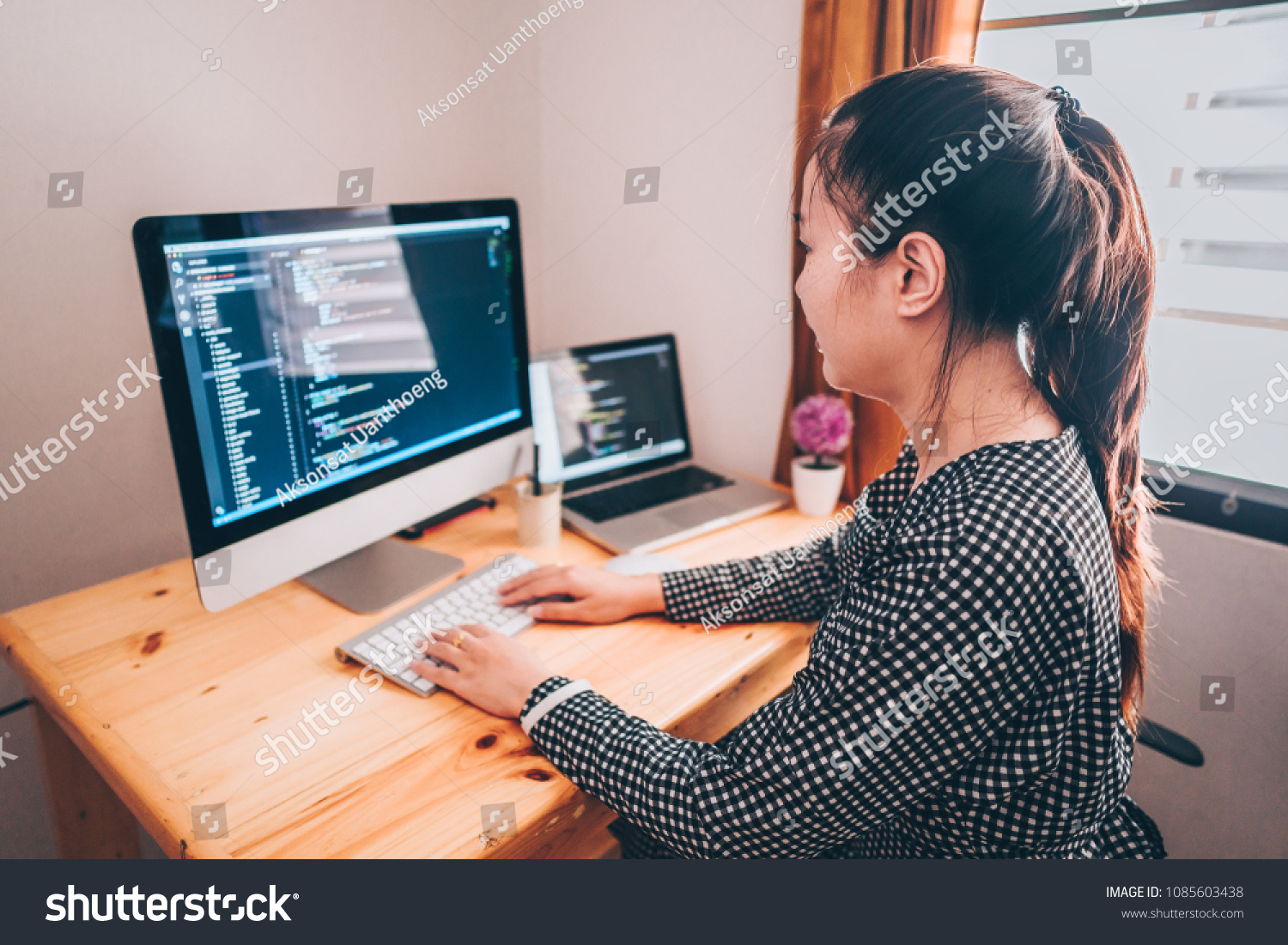 Beautiful Programmer Women Working Home Laptop Stock Photo 1085603438 ...