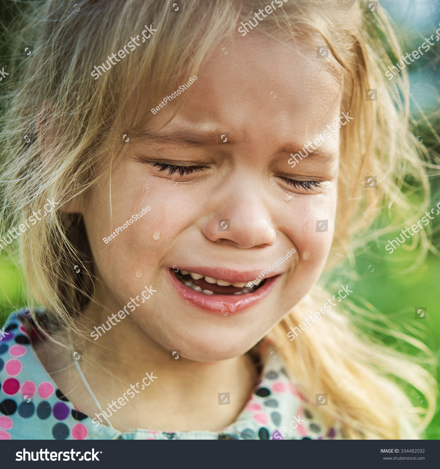 Beautiful Sad Little Girl Crying On Stock Photo 334482032 - Shutterstock