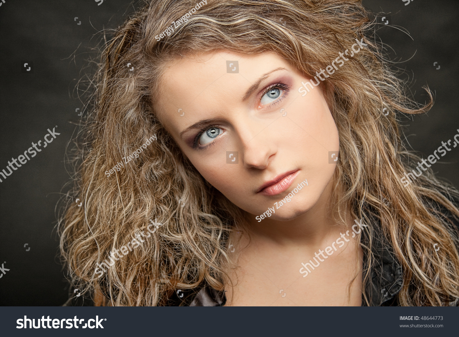 Beautiful Sexy Woman Dark Background Stock Photo 48644773 - Shutterstock