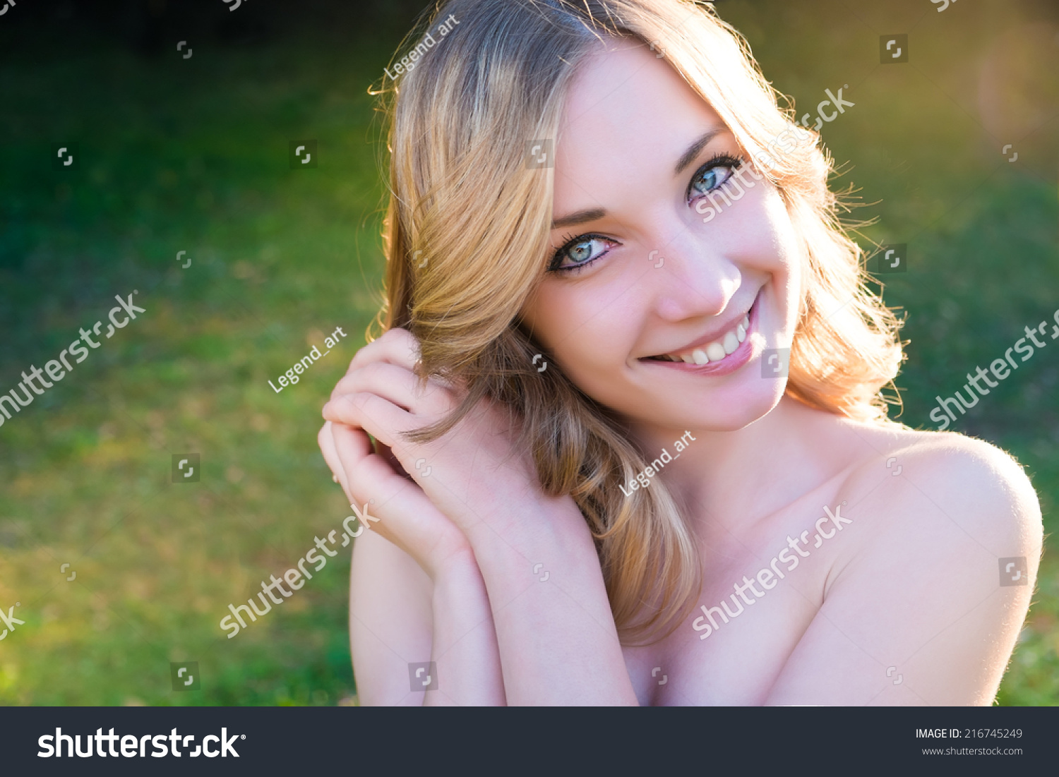 Naked Fourteen Year Old Girls Pictures