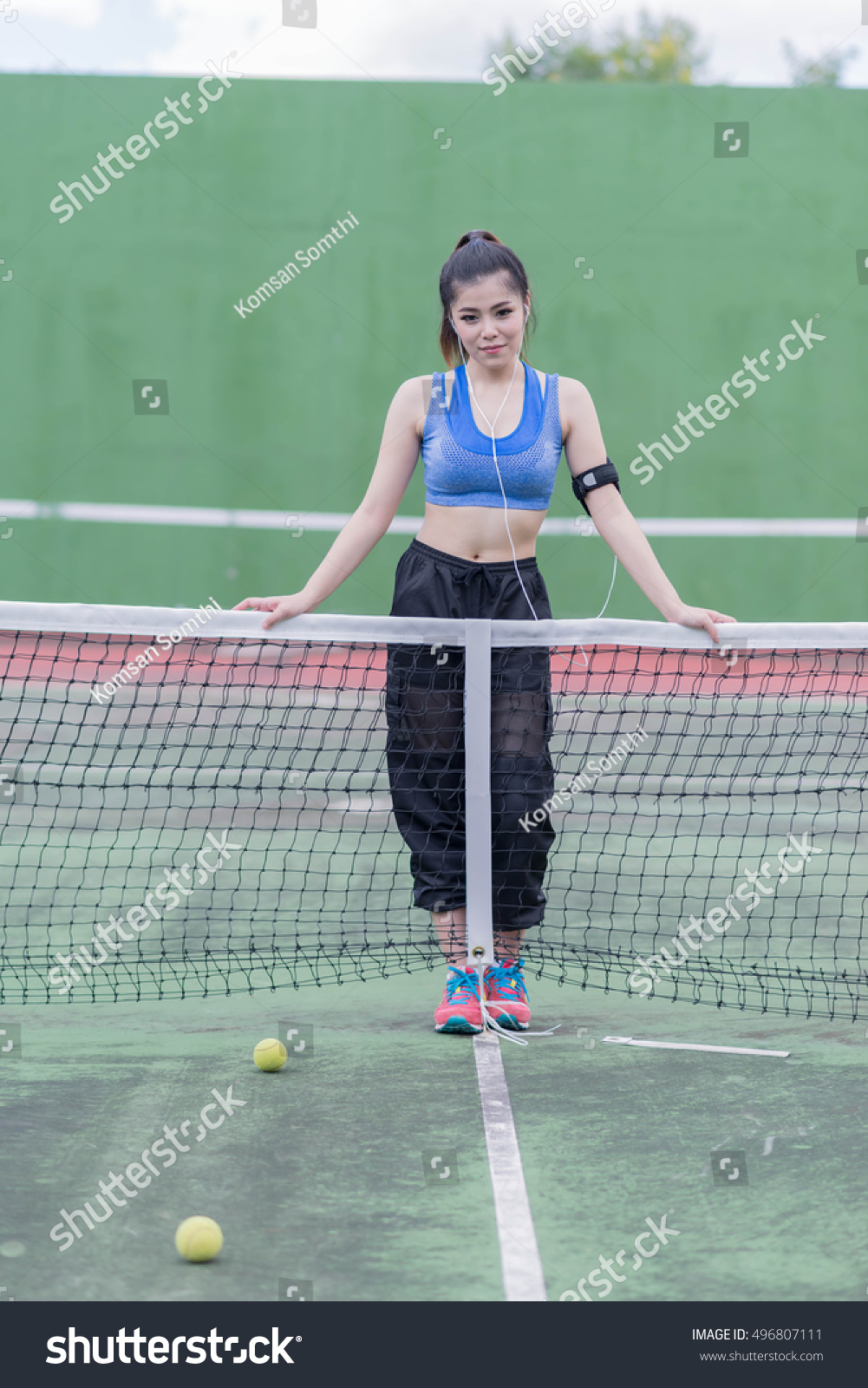 tennis sports bra