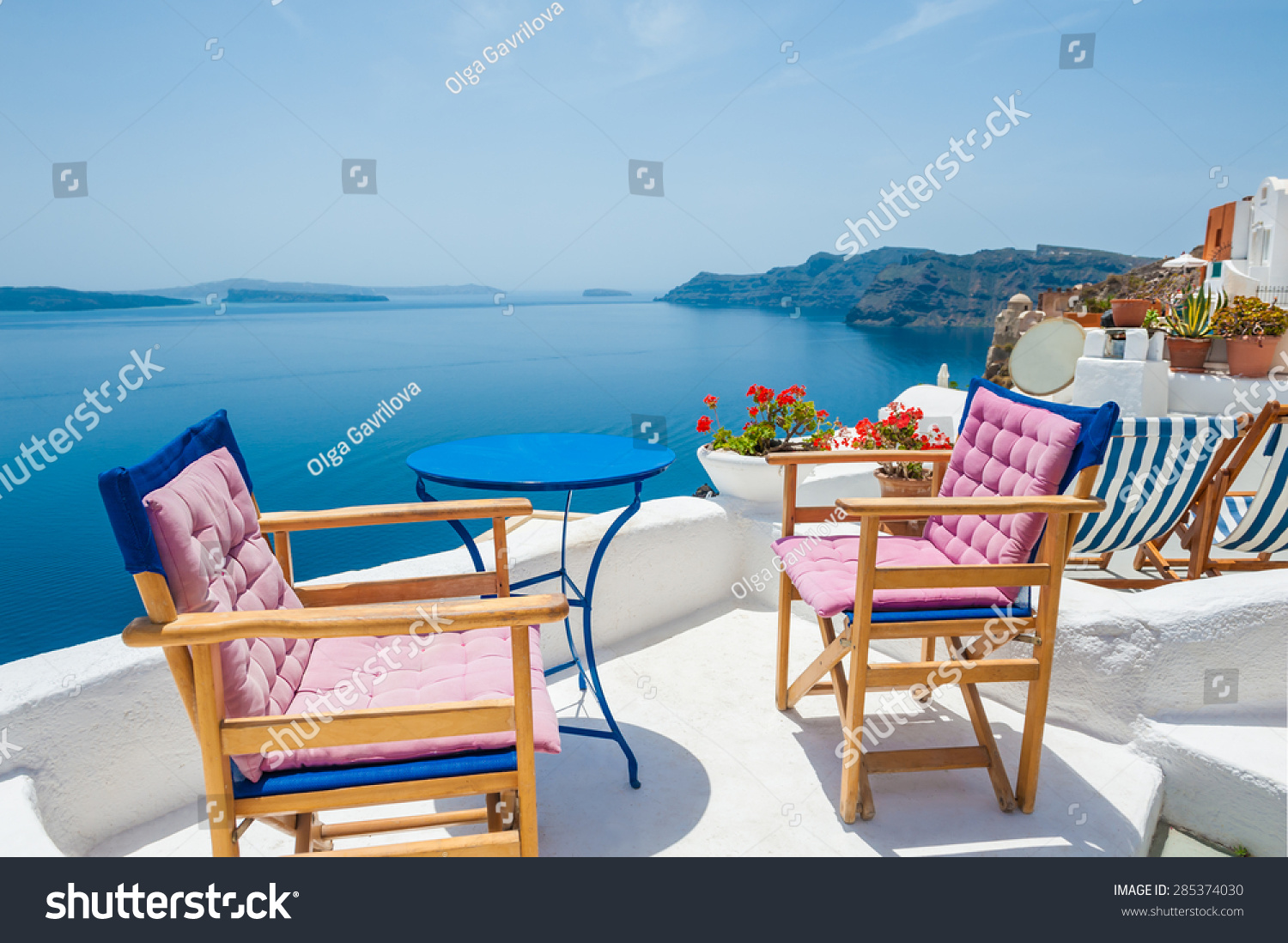 Beautiful Terrace With Sea View. White Architecture On Santorini Island ...