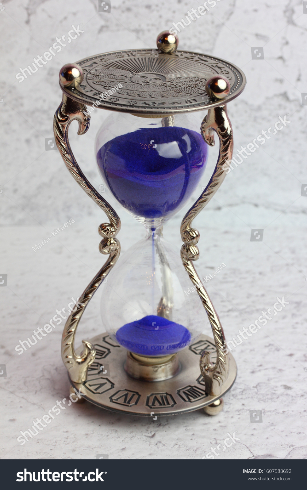 beautiful hourglass