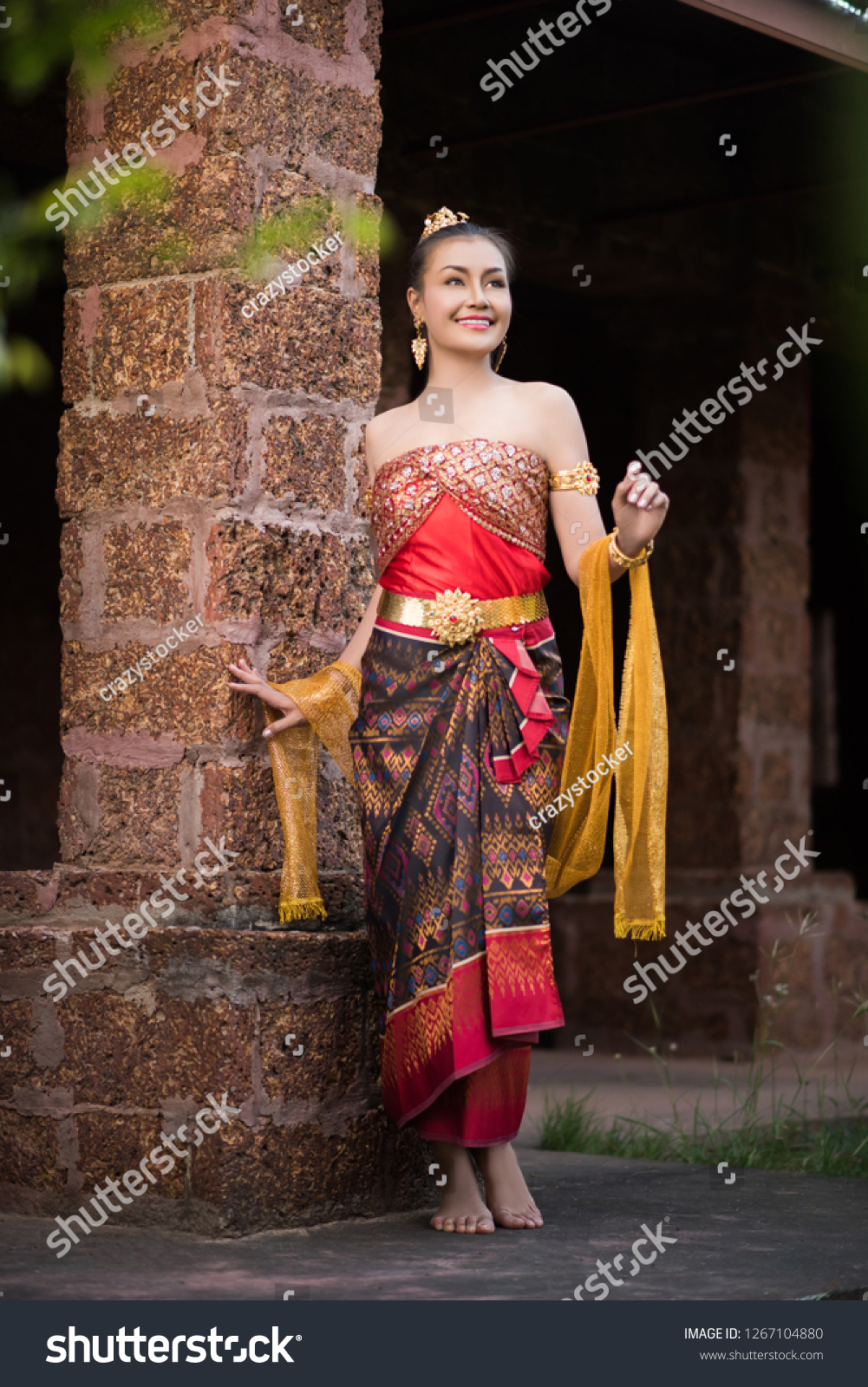 bodo traditional dress female