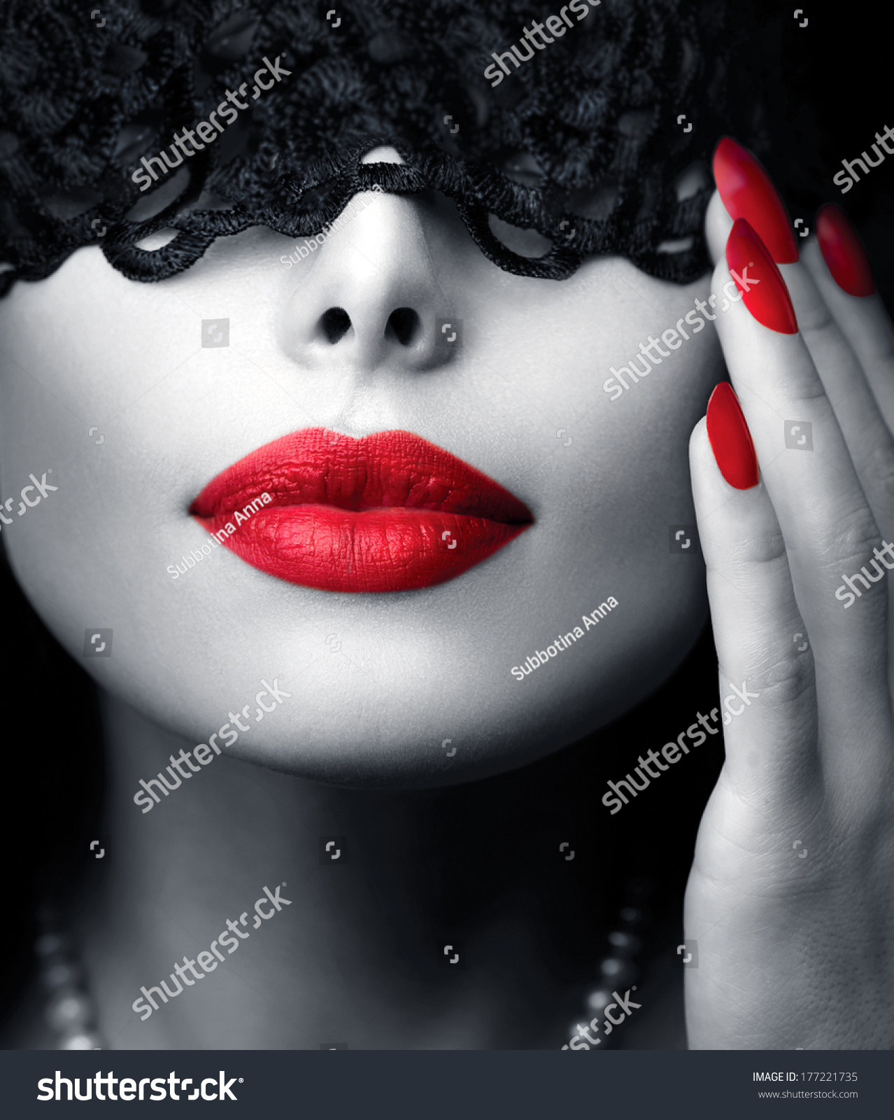 Black Sexy Lips 58