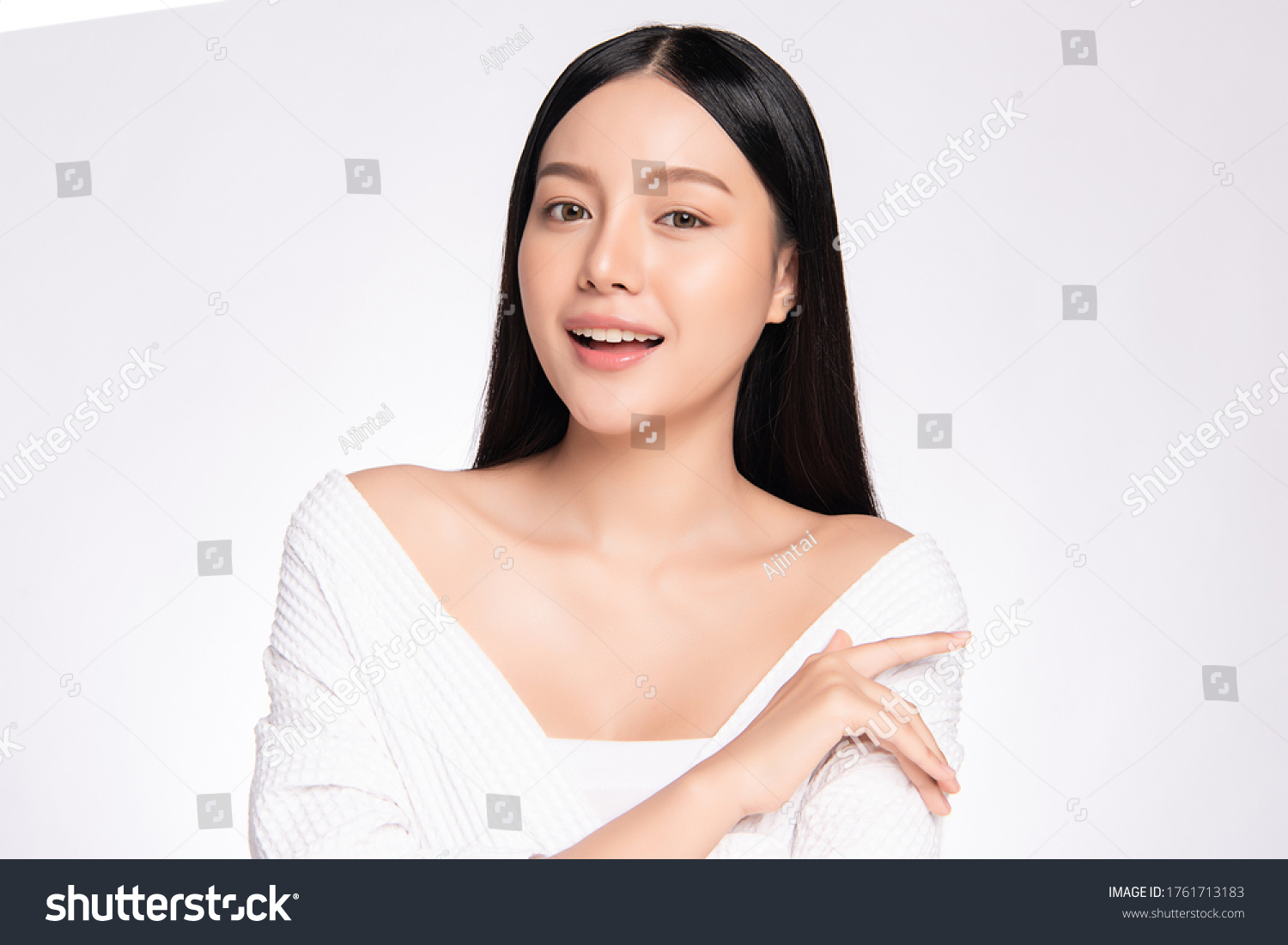 Beautiful Young Asian Woman Touching Her ภาพสต็อก 1761713183 Shutterstock