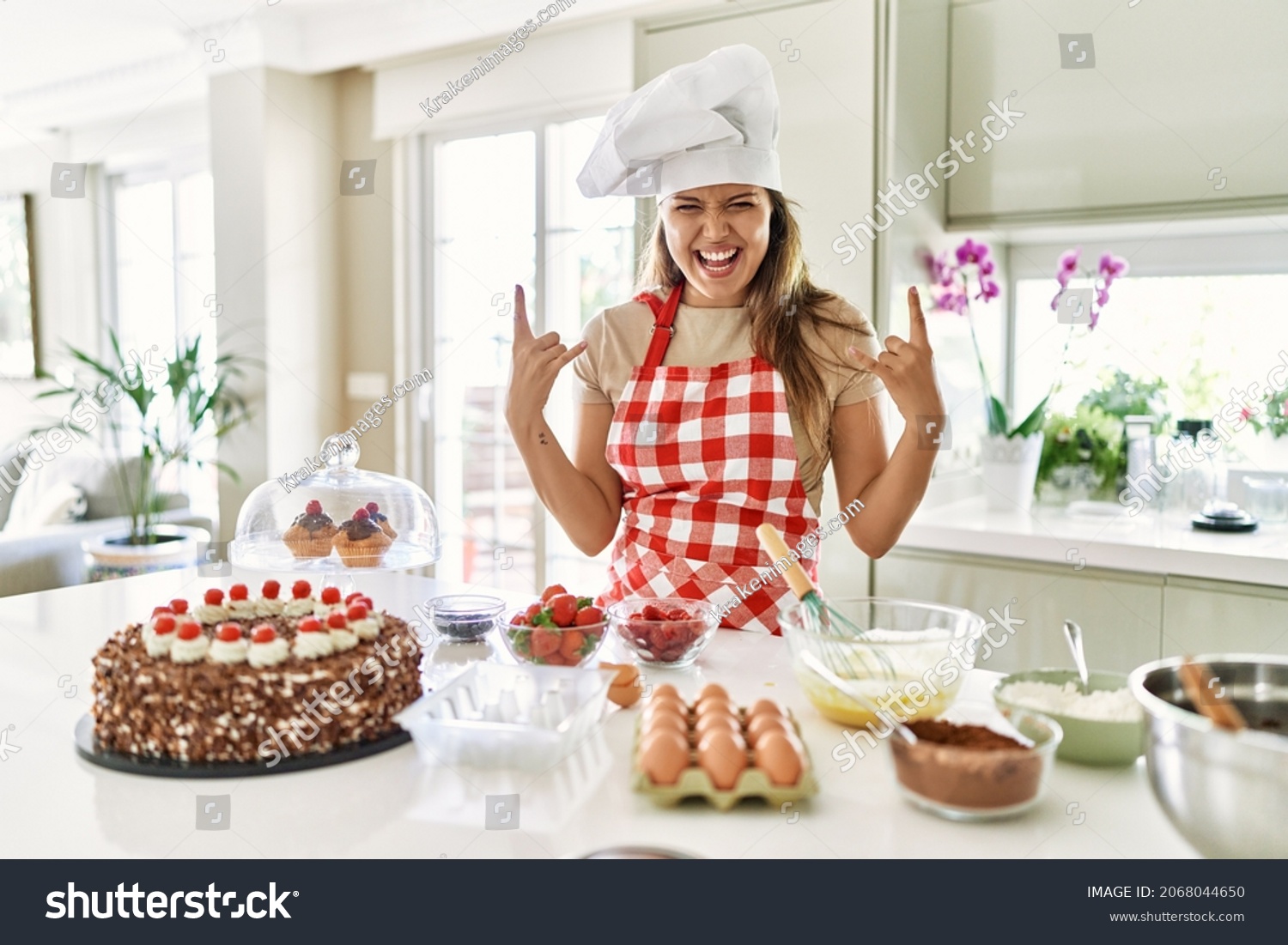 1,828 Heavy pastry Images, Stock Photos & Vectors | Shutterstock