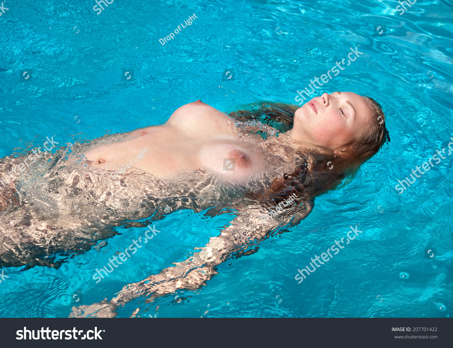 Young Women Pool Nude