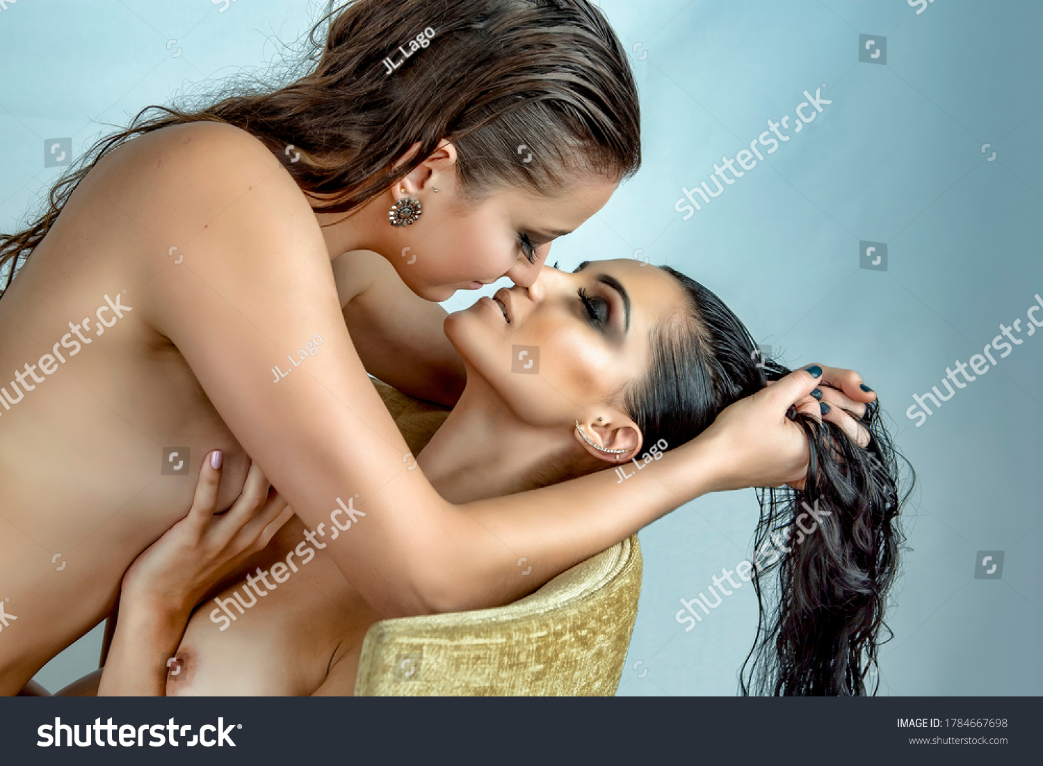 Nude lesbian couple