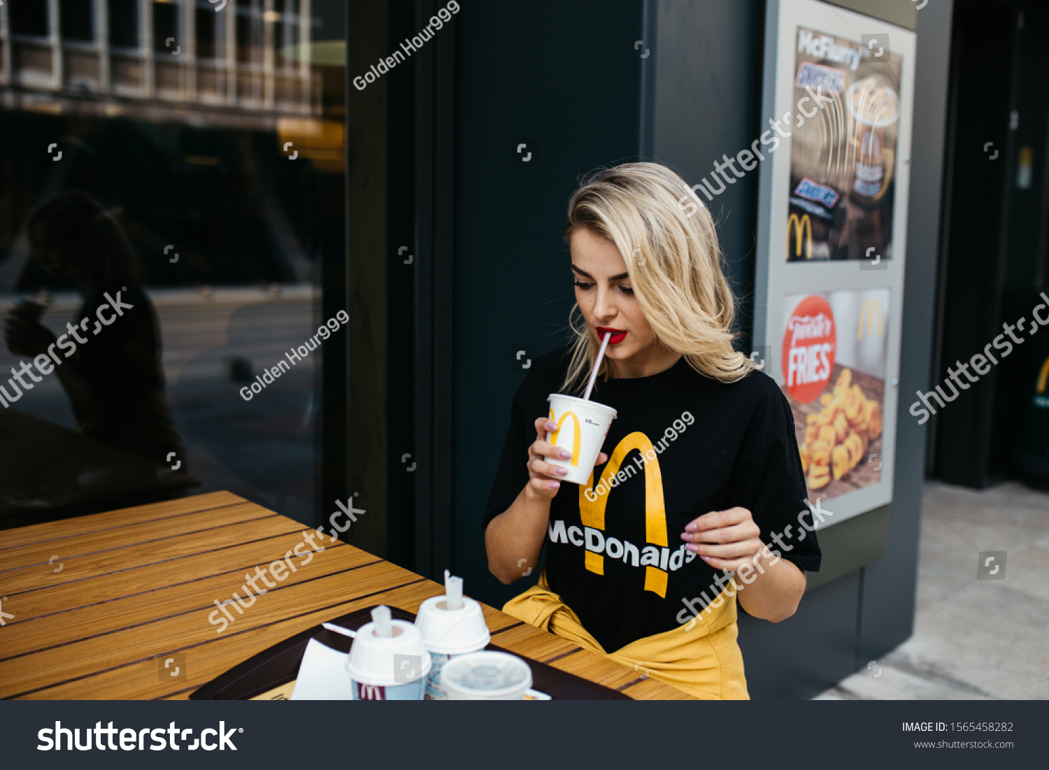 Girl mcdonalds photos – Telegraph