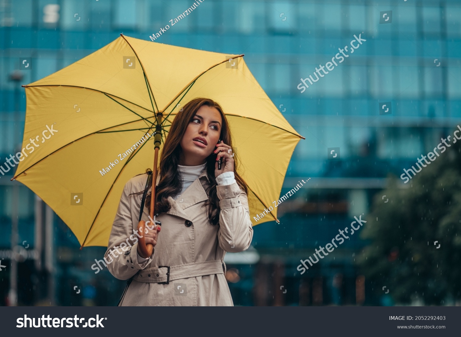 5,220 Smartphone rain Stock Photos, Images & Photography | Shutterstock