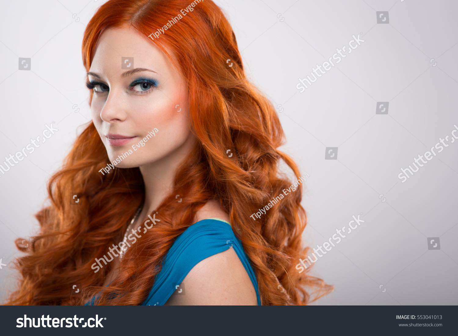 Beautiful Young Woman Red Hair Beautiful Stock Photo 553041013