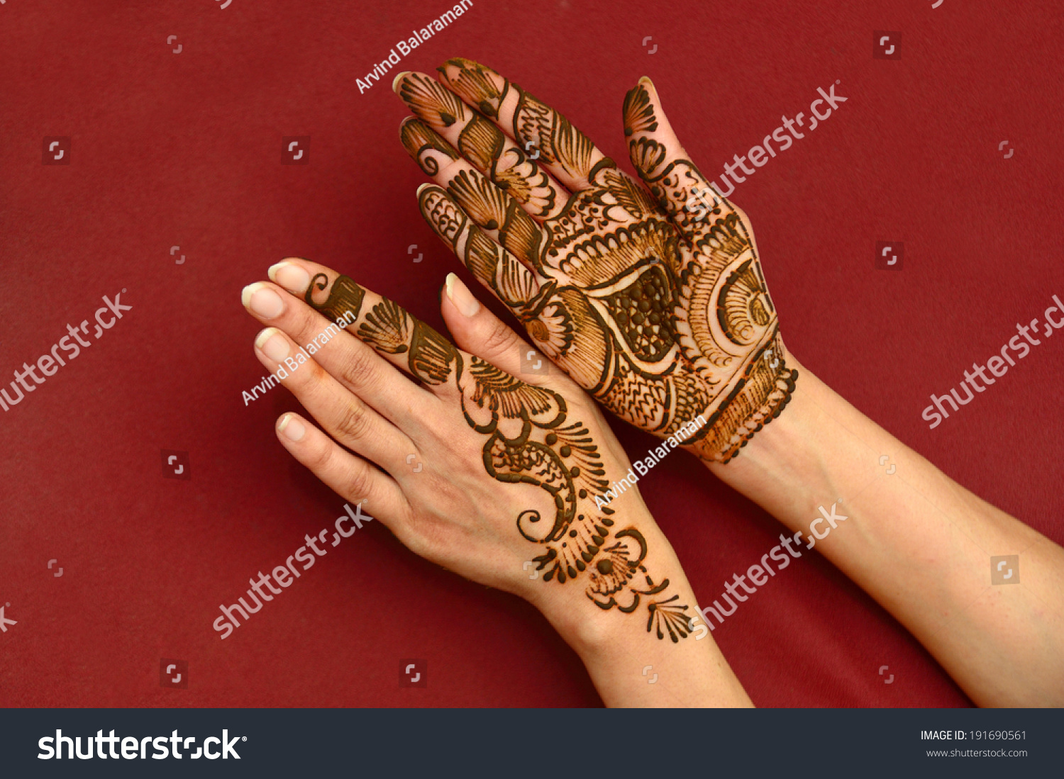 Beautifully Decorated Indian Hands With Mehandi Typically Done For ...