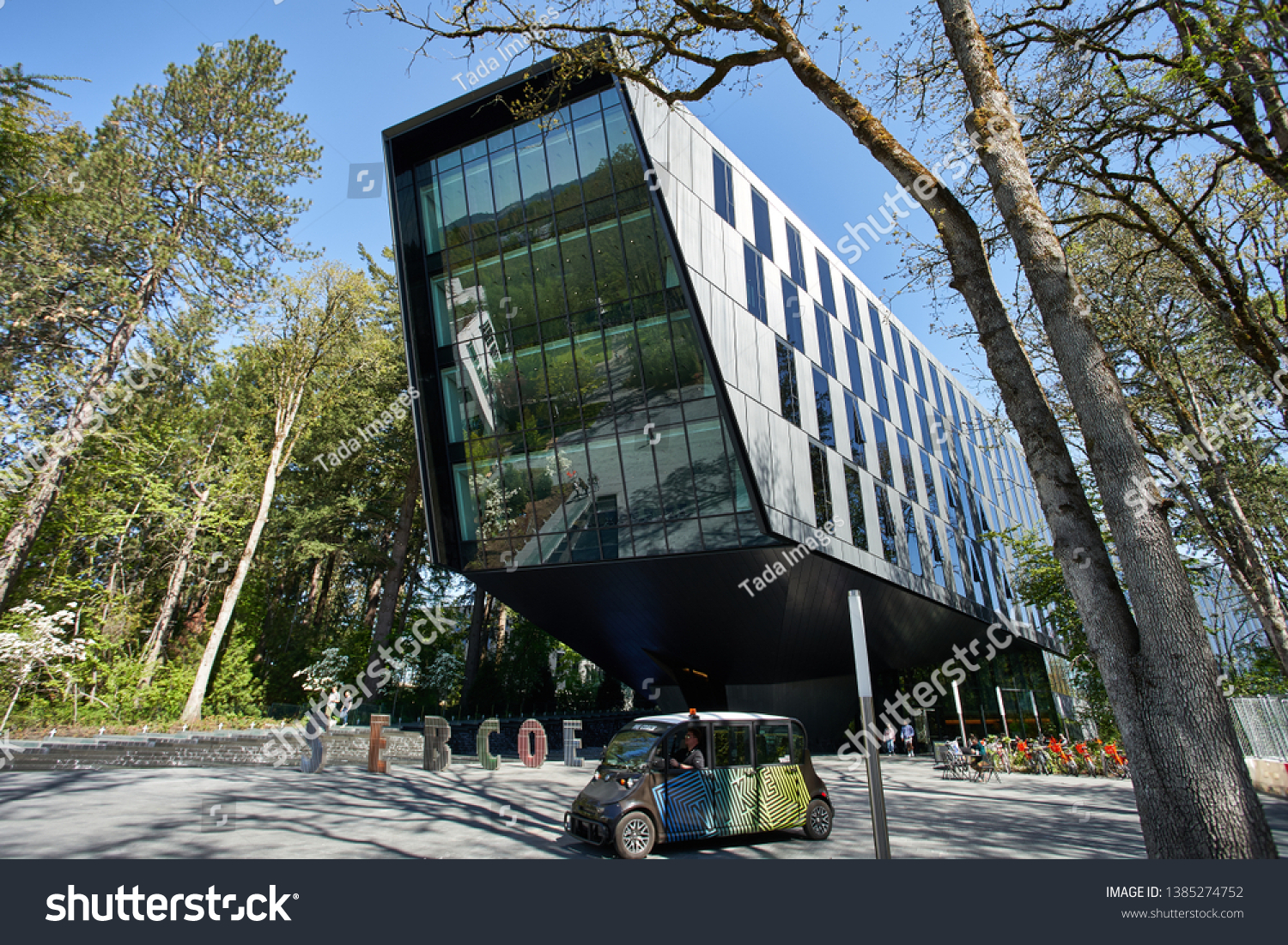 new nike headquarters