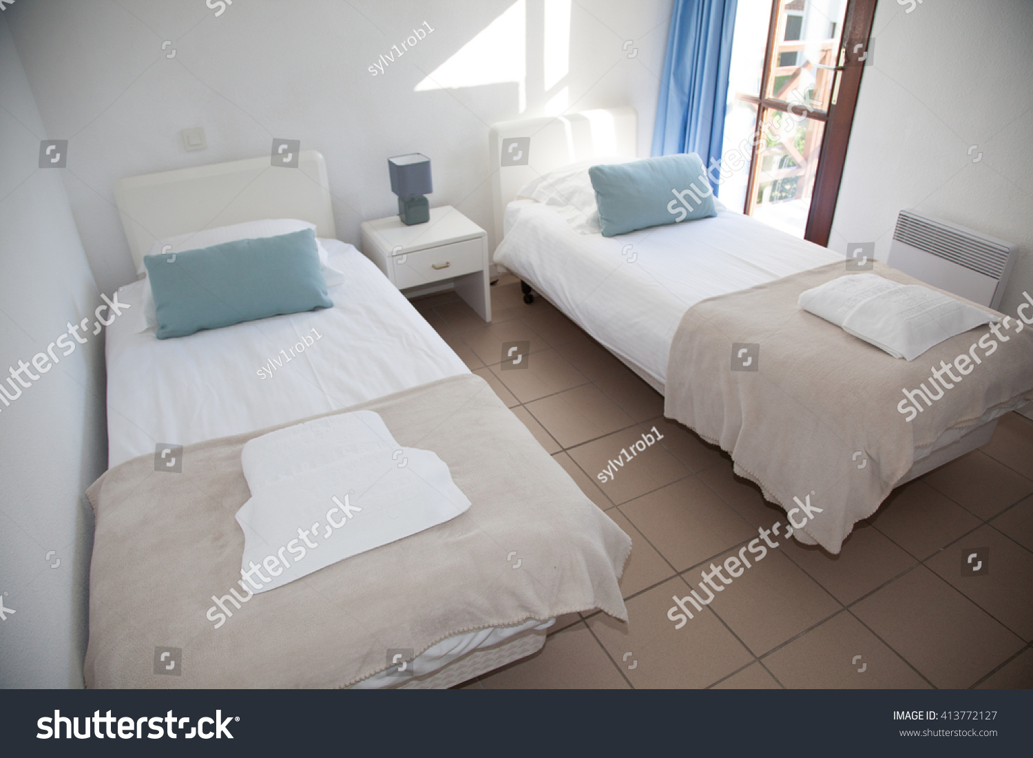 Two Single Beds Images Stock Photos Vectors Shutterstock
